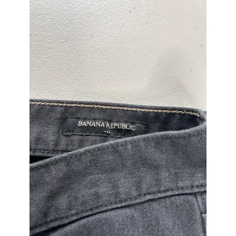Banana Republic Traveler Jean Mens 32x30 Gray Athletic Fit Stretch *see descrip*